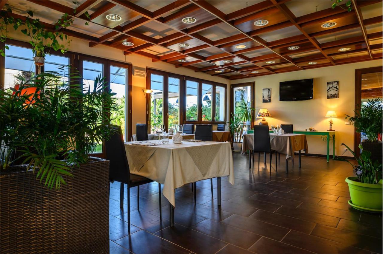 Villa San Lorenzo Palermo Bagian luar foto